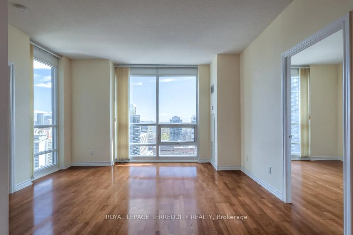 Photo 11 of Unit 3202, 761 Bay Street, Toronto, Bay Street Corridor — HOMEH