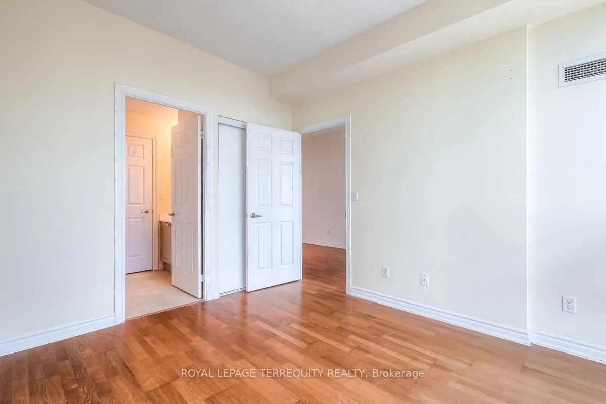 Photo 23 of Unit 3202, 761 Bay Street, Toronto, Bay Street Corridor — HOMEH