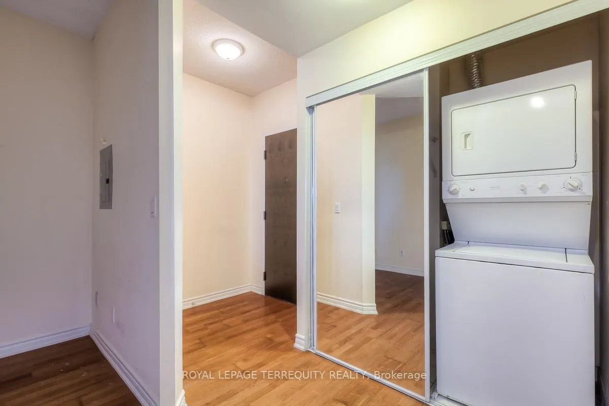 Photo 27 of Unit 3202, 761 Bay Street, Toronto, Bay Street Corridor — HOMEH