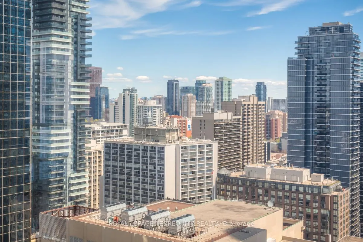 Photo 32 of Unit 3202, 761 Bay Street, Toronto, Bay Street Corridor — HOMEH