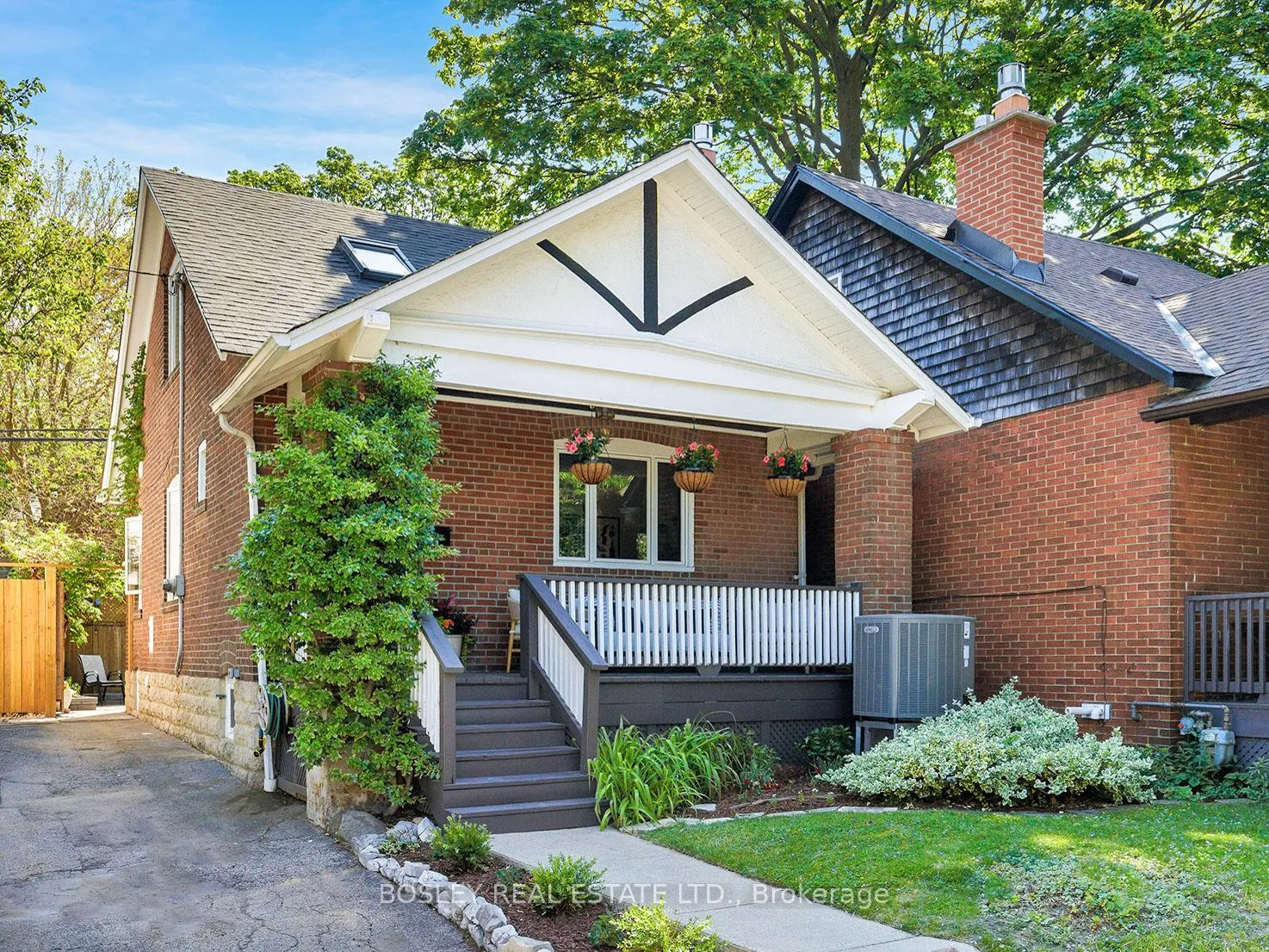 Photo 1 of 249 Gainsborough Road, Toronto, Woodbine Corridor — HOMEH