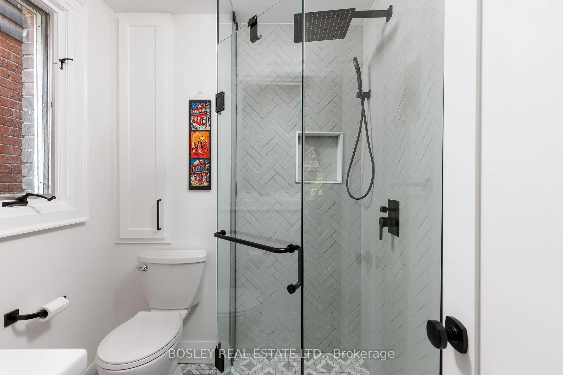 Photo 13 of 249 Gainsborough Road, Toronto, Woodbine Corridor — HOMEH