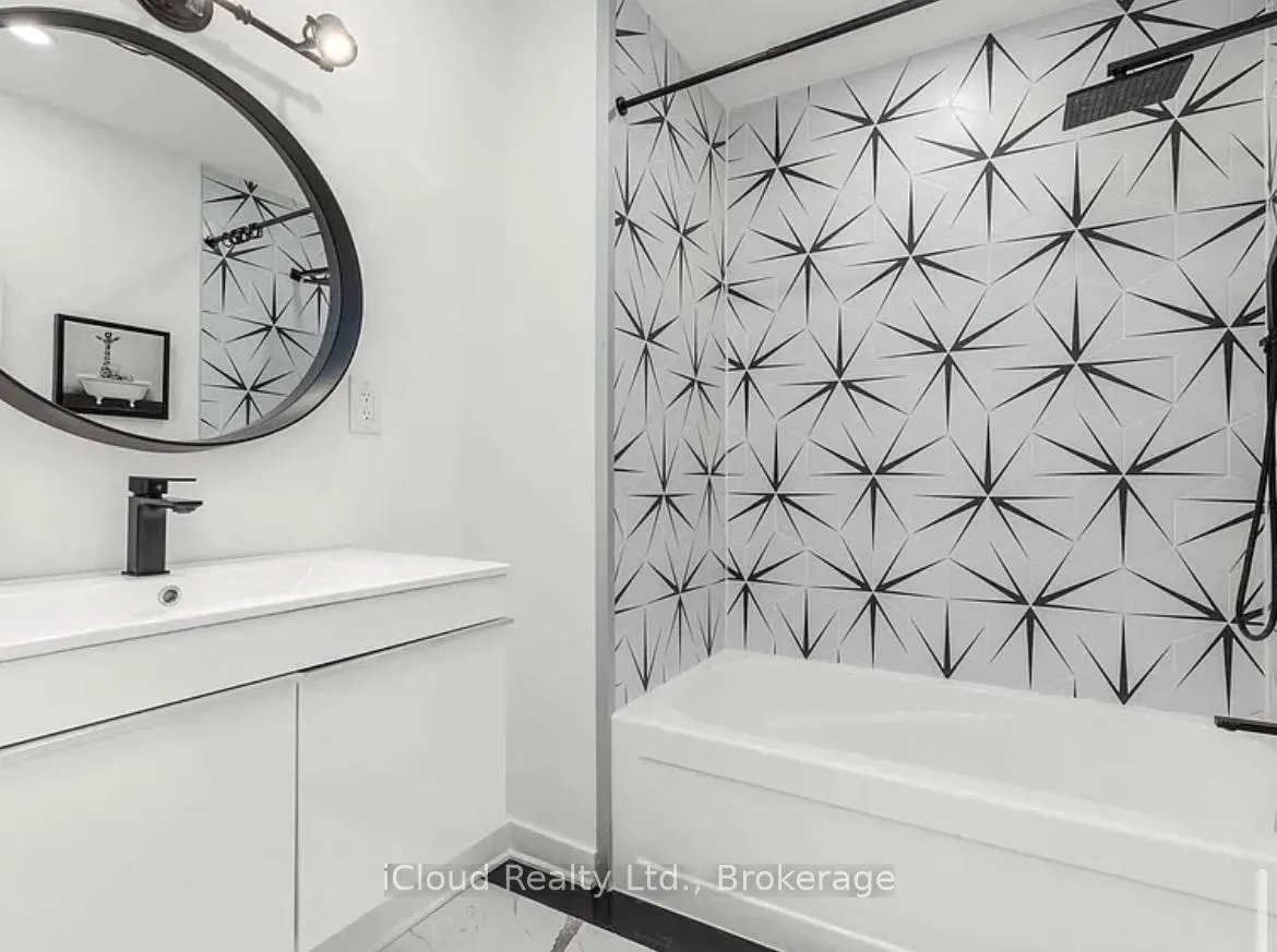 Photo 8 of 386 Coxwell Avenue, Toronto, Greenwood-Coxwell — HOMEH