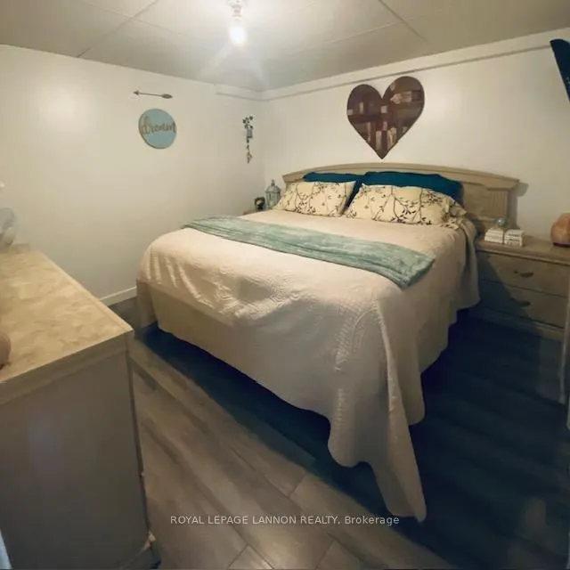 Photo 10 of 611 Daneff Crescent, Greenstone — HOMEH
