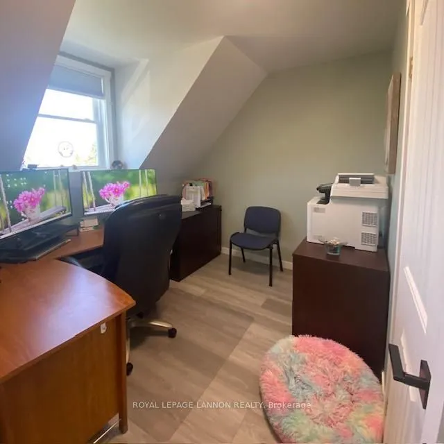 Photo 12 of 611 Daneff Crescent, Greenstone — HOMEH