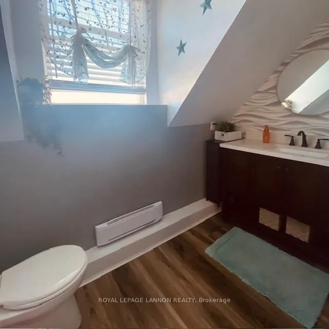 Photo 15 of 611 Daneff Crescent, Greenstone — HOMEH