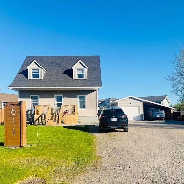 Photo 25 of 611 Daneff Crescent, Greenstone — HOMEH