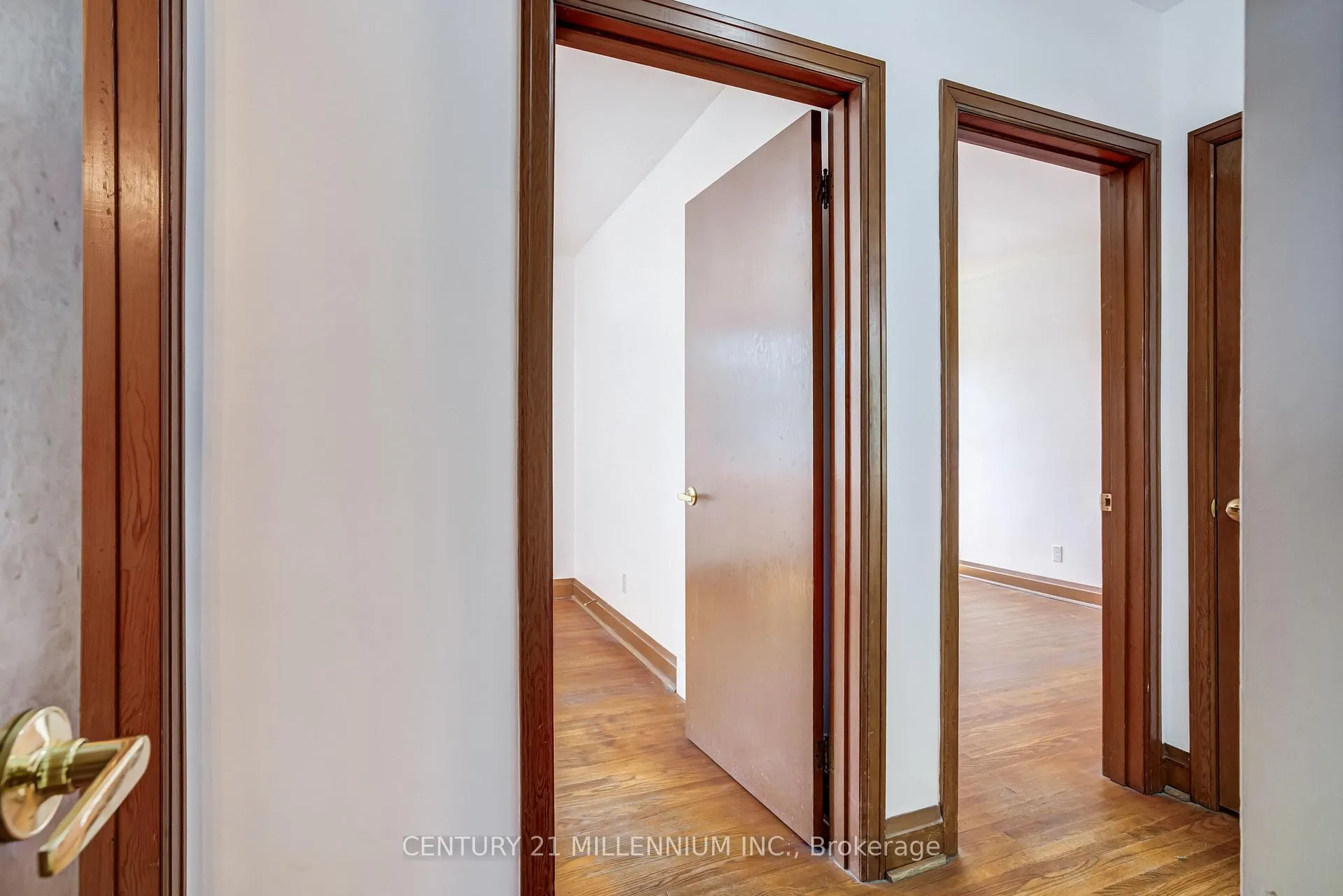 Photo 14 of 99 Sunning Hill Avenue, Hamilton, Sunninghill — HOMEH
