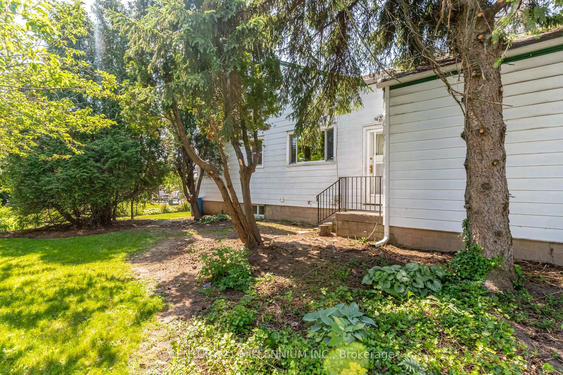 Photo 35 of 99 Sunning Hill Avenue, Hamilton, Sunninghill — HOMEH