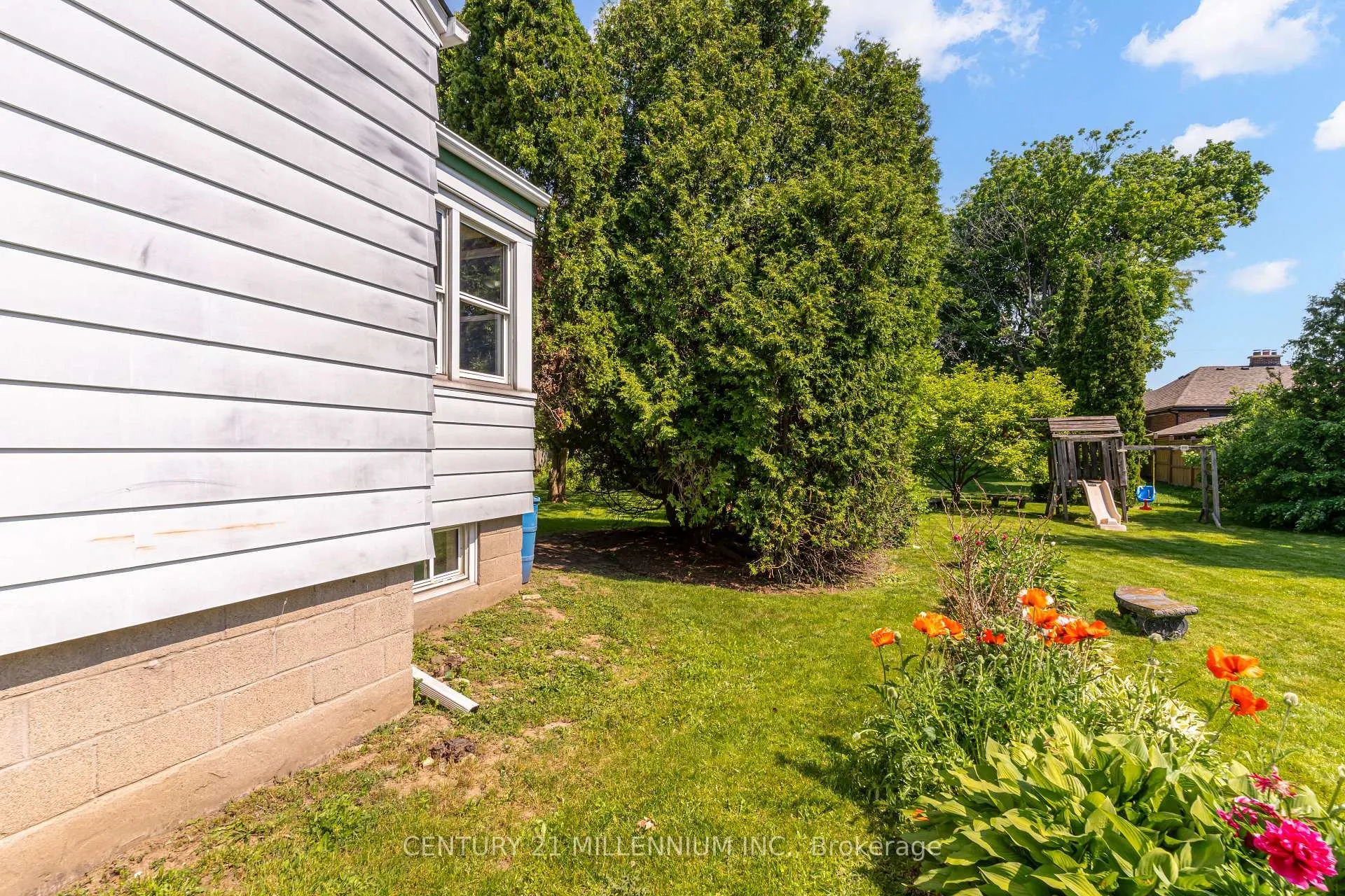 Photo 37 of 99 Sunning Hill Avenue, Hamilton, Sunninghill — HOMEH
