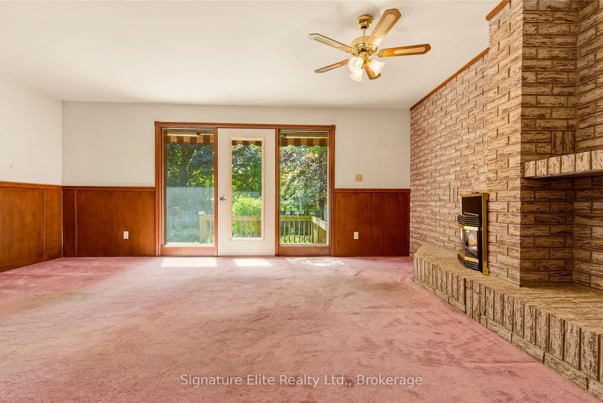 Photo 12 of 302 Parkside Drive, Hamilton, Waterdown — HOMEH