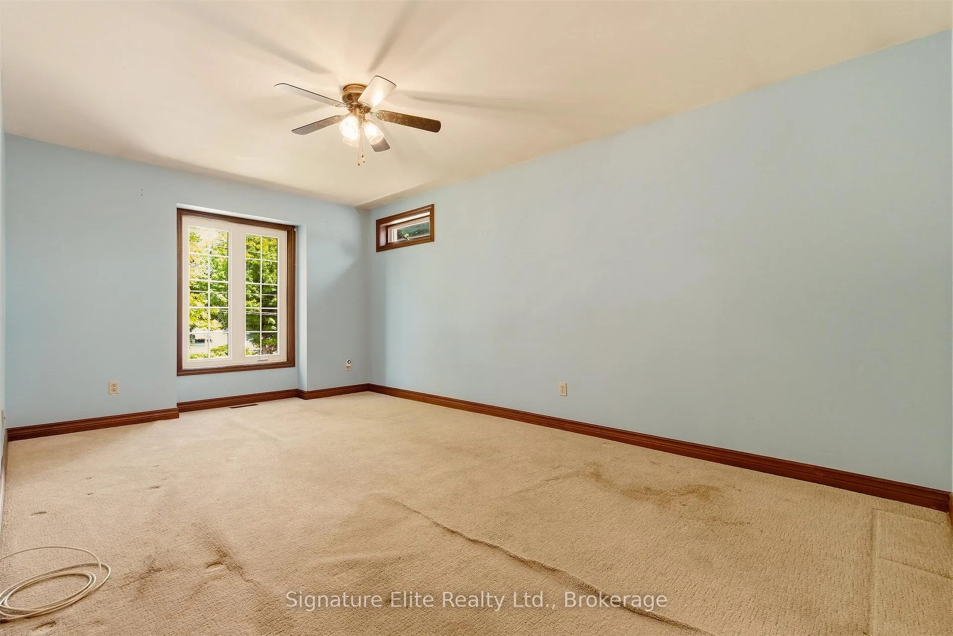 Photo 25 of 302 Parkside Drive, Hamilton, Waterdown — HOMEH