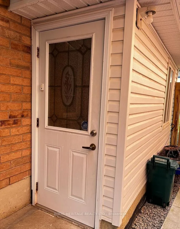 Photo 1 of 46 Solace Road, Markham, Greensborough — HOMEH