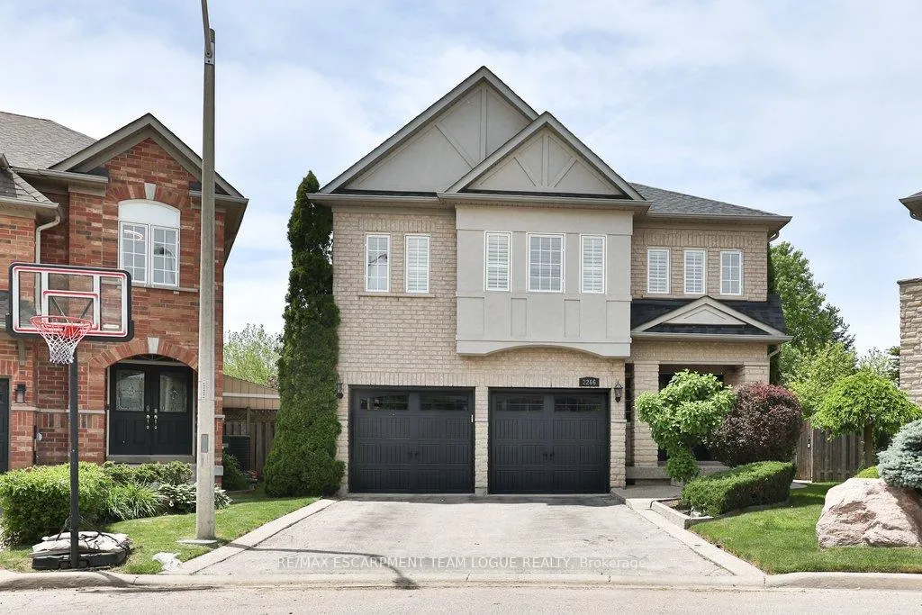 Photo 1 of 2266 Elmside Crescent, Burlington, Orchard — HOMEH