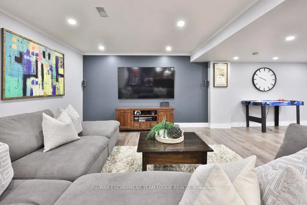 Photo 33 of 2266 Elmside Crescent, Burlington, Orchard — HOMEH