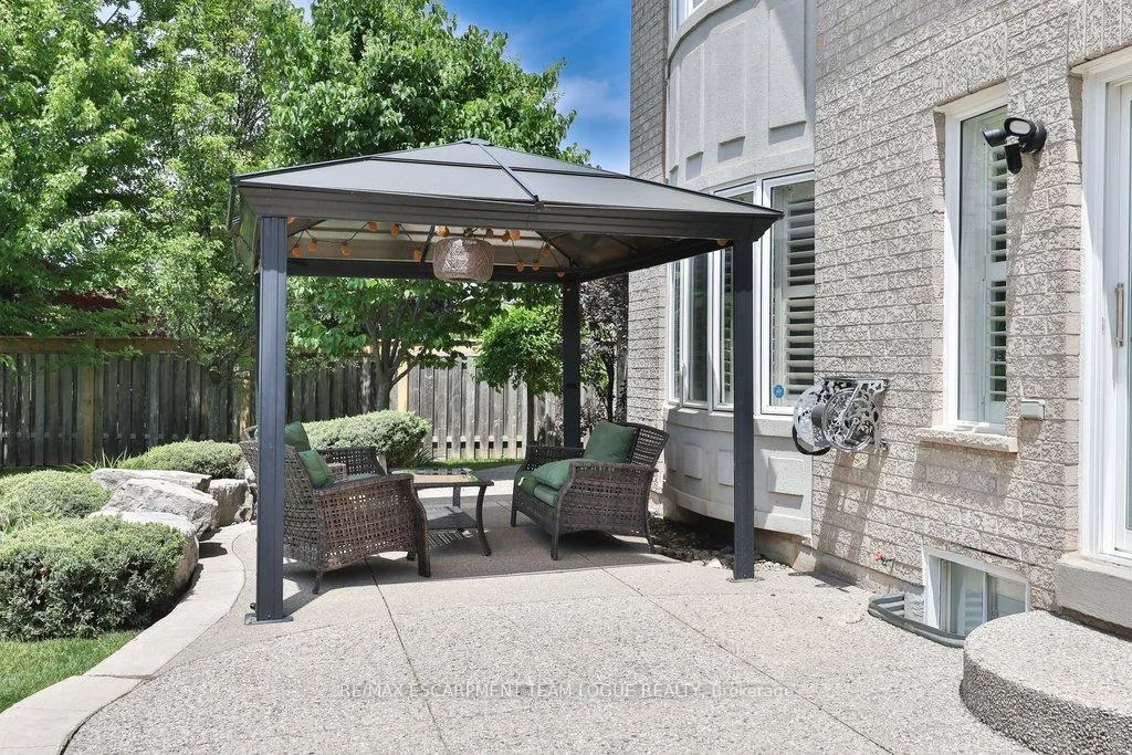 Photo 35 of 2266 Elmside Crescent, Burlington, Orchard — HOMEH