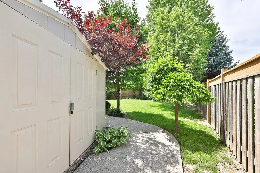 Photo 38 of 2266 Elmside Crescent, Burlington, Orchard — HOMEH