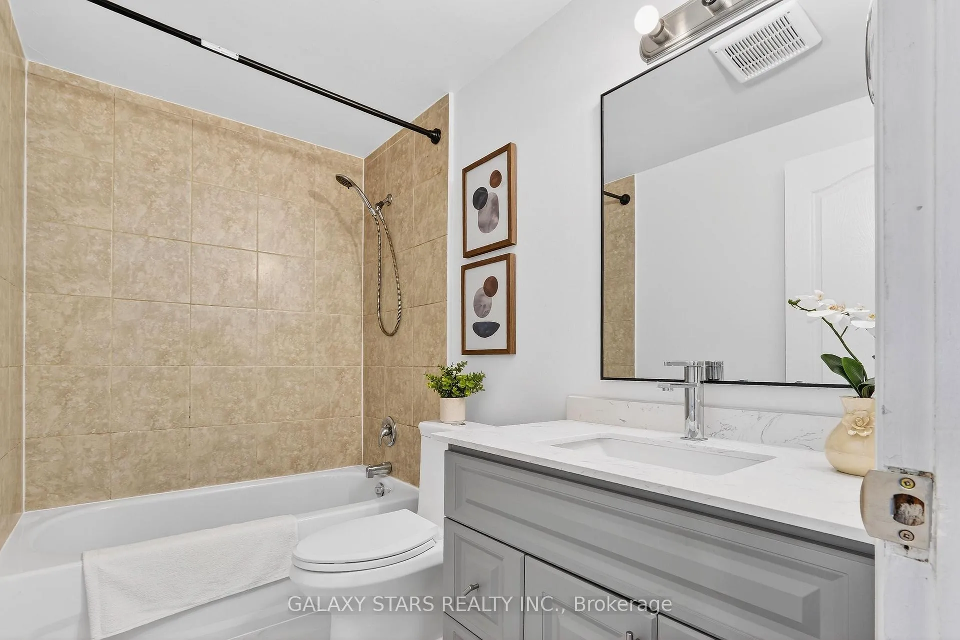 Photo 11 of Unit 28, 506 Normandy Street, Oshawa, Central — HOMEH