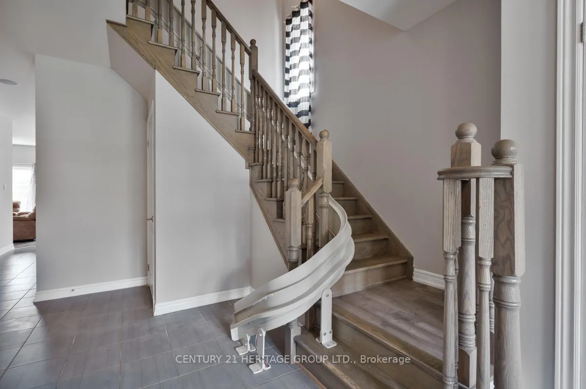 Photo 16 of 33 Prosser Crescent, Georgina, Sutton & Jackson's Point — HOMEH