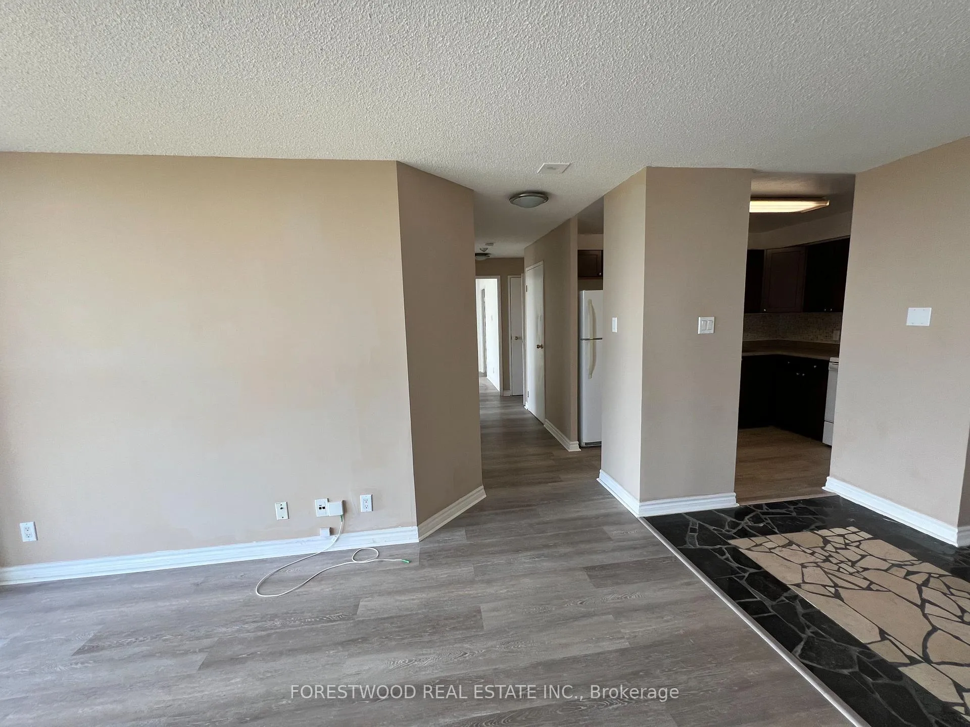 Photo 9 of Unit 711, 35 Trailwood Drive, Mississauga, Hurontario — HOMEH
