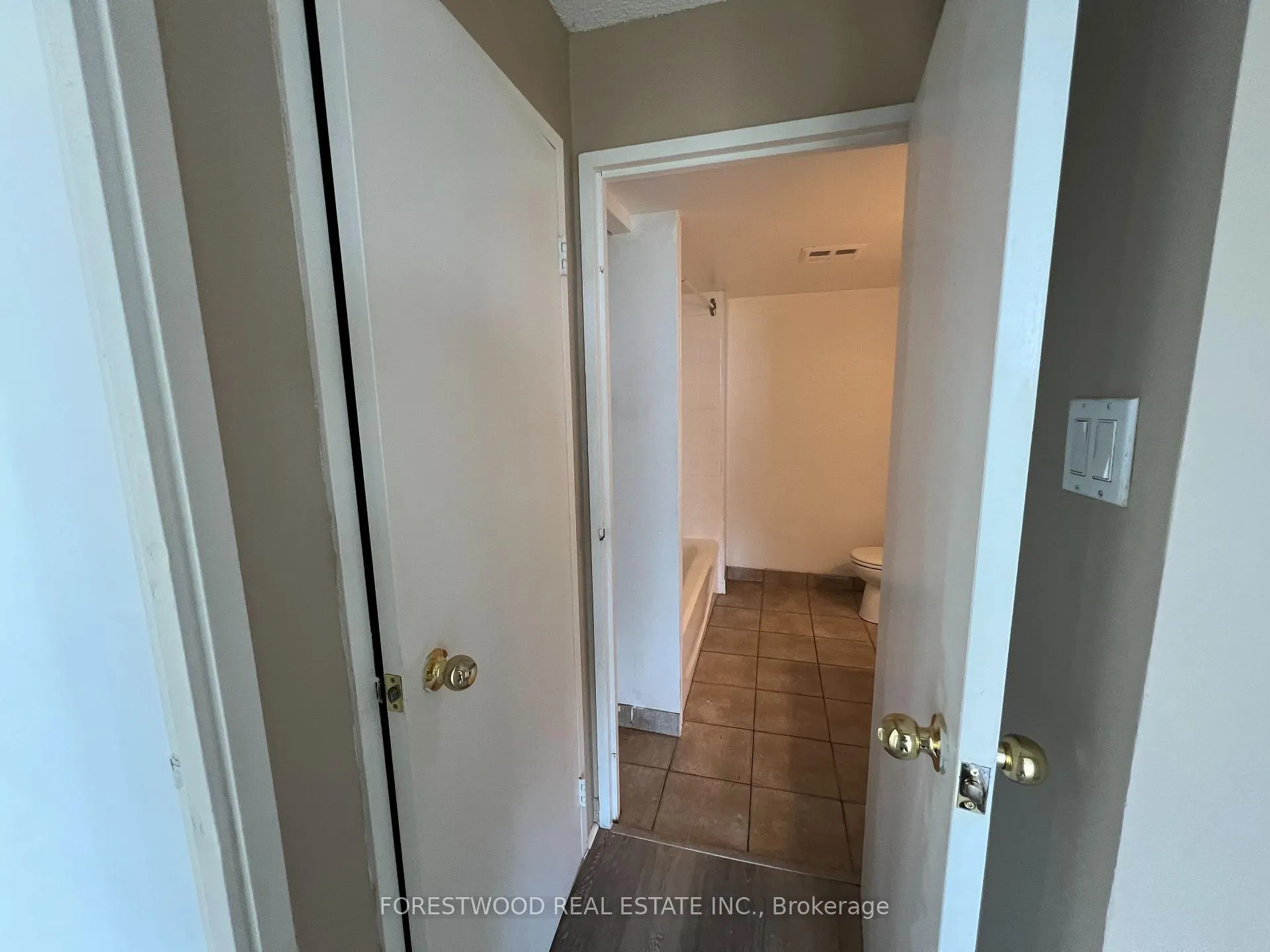 Photo 19 of Unit 711, 35 Trailwood Drive, Mississauga, Hurontario — HOMEH