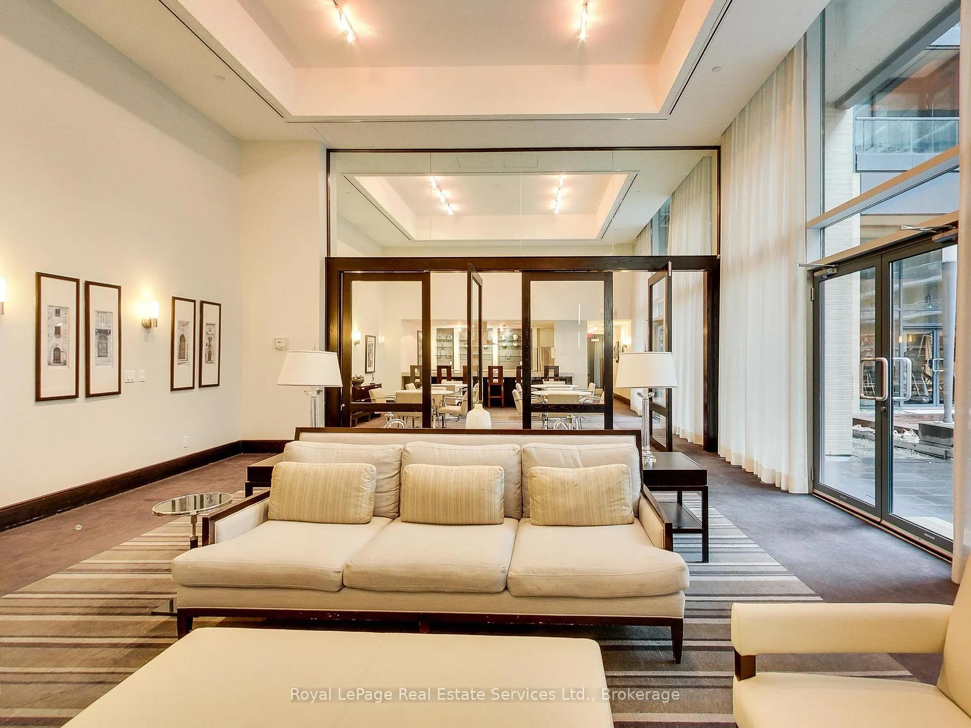 Photo 29 of Unit 402, 438 King Street W, Toronto, Waterfront Communities — HOMEH