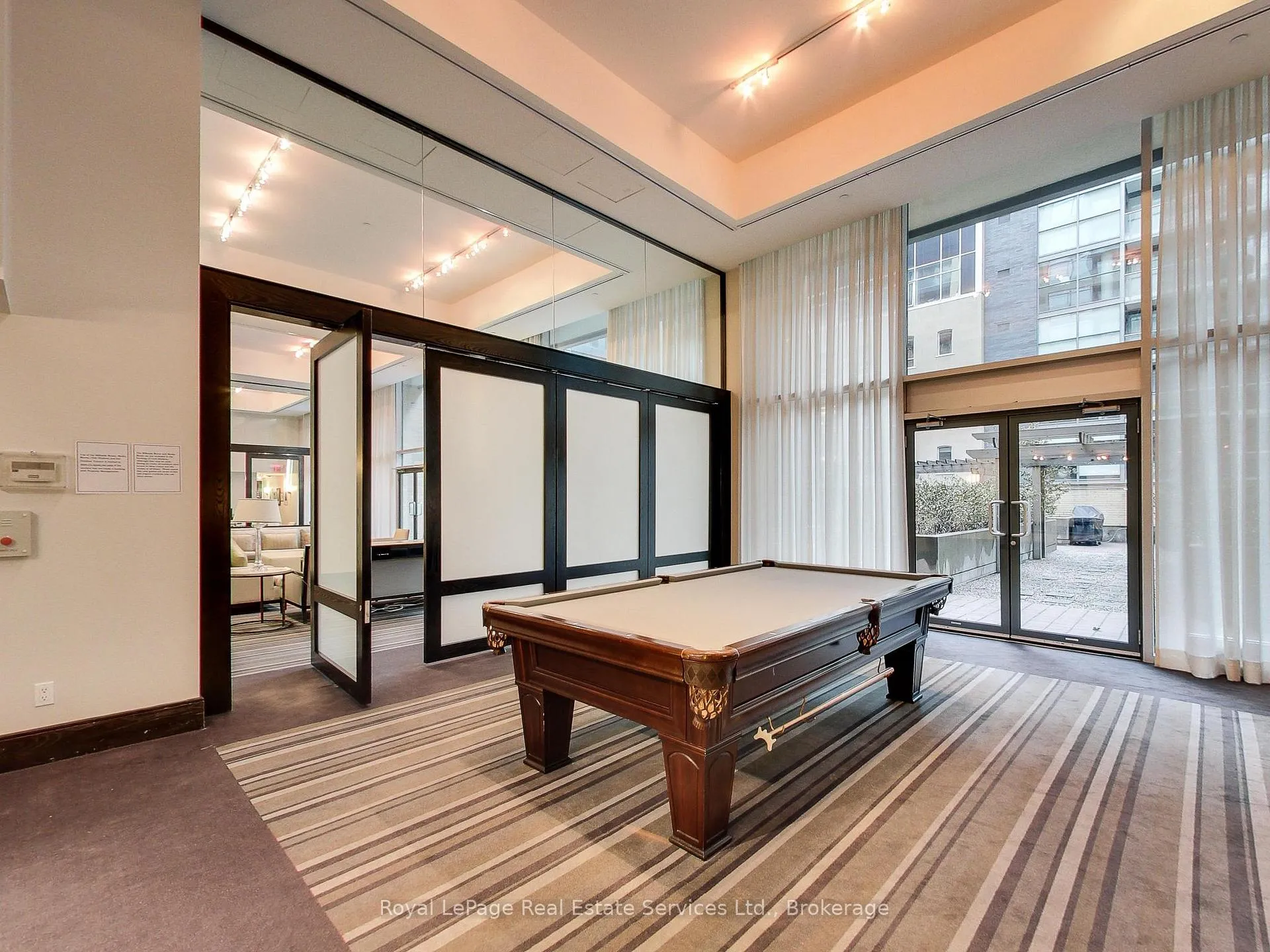 Photo 34 of Unit 402, 438 King Street W, Toronto, Waterfront Communities — HOMEH