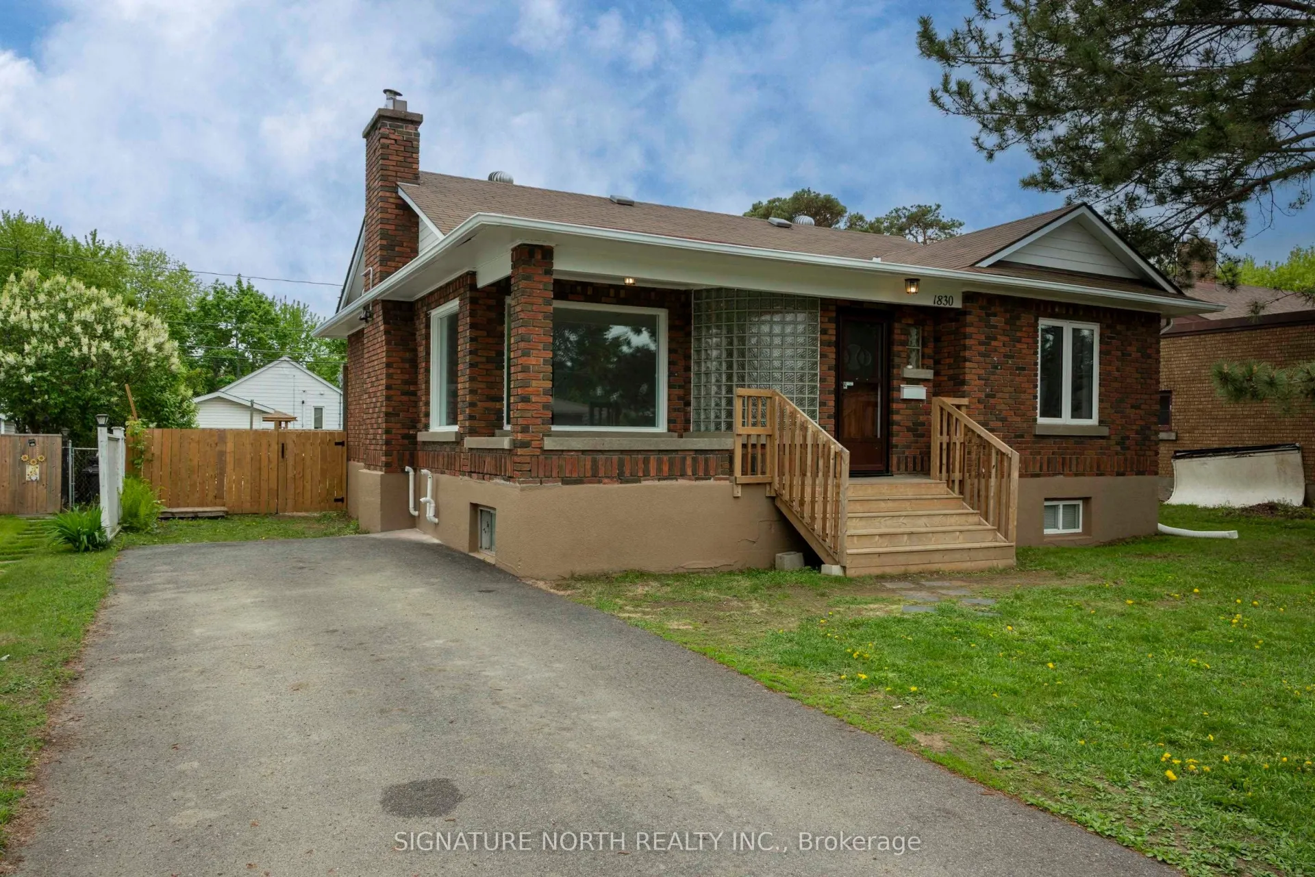 Photo 1 of 1830 Murray Avenue, Thunder Bay, Hyde Park — HOMEH