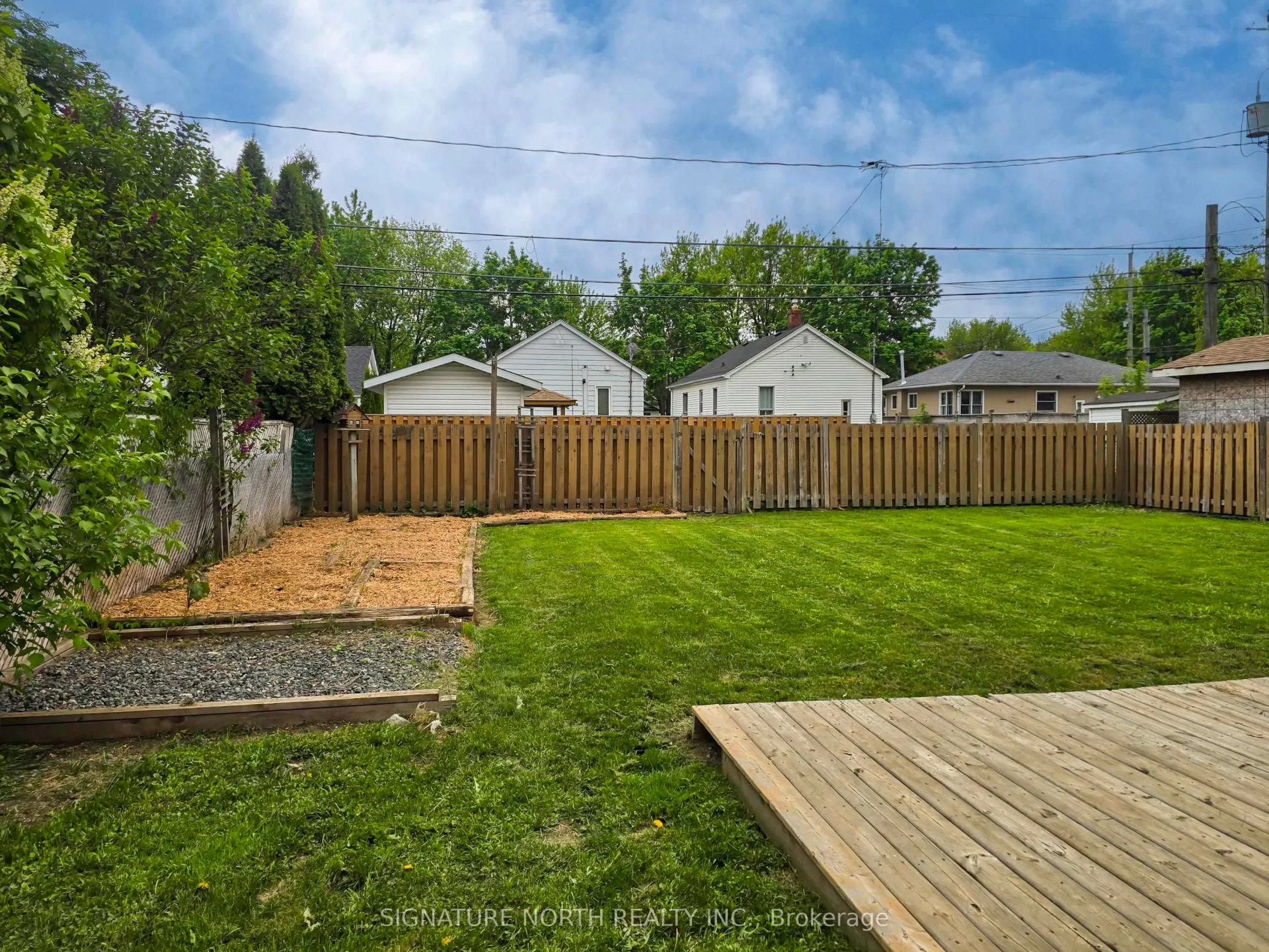 Photo 6 of 1830 Murray Avenue, Thunder Bay, Hyde Park — HOMEH