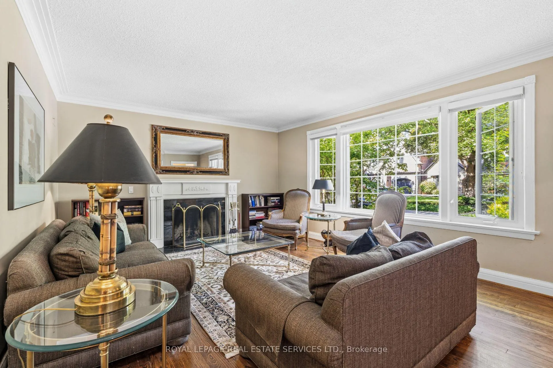 Photo 5 of 16 Princeton Road, Etobicoke, Kingsway South — HOMEH