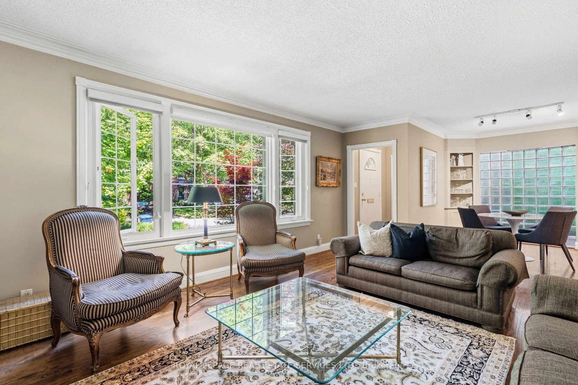 Photo 6 of 16 Princeton Road, Etobicoke, Kingsway South — HOMEH