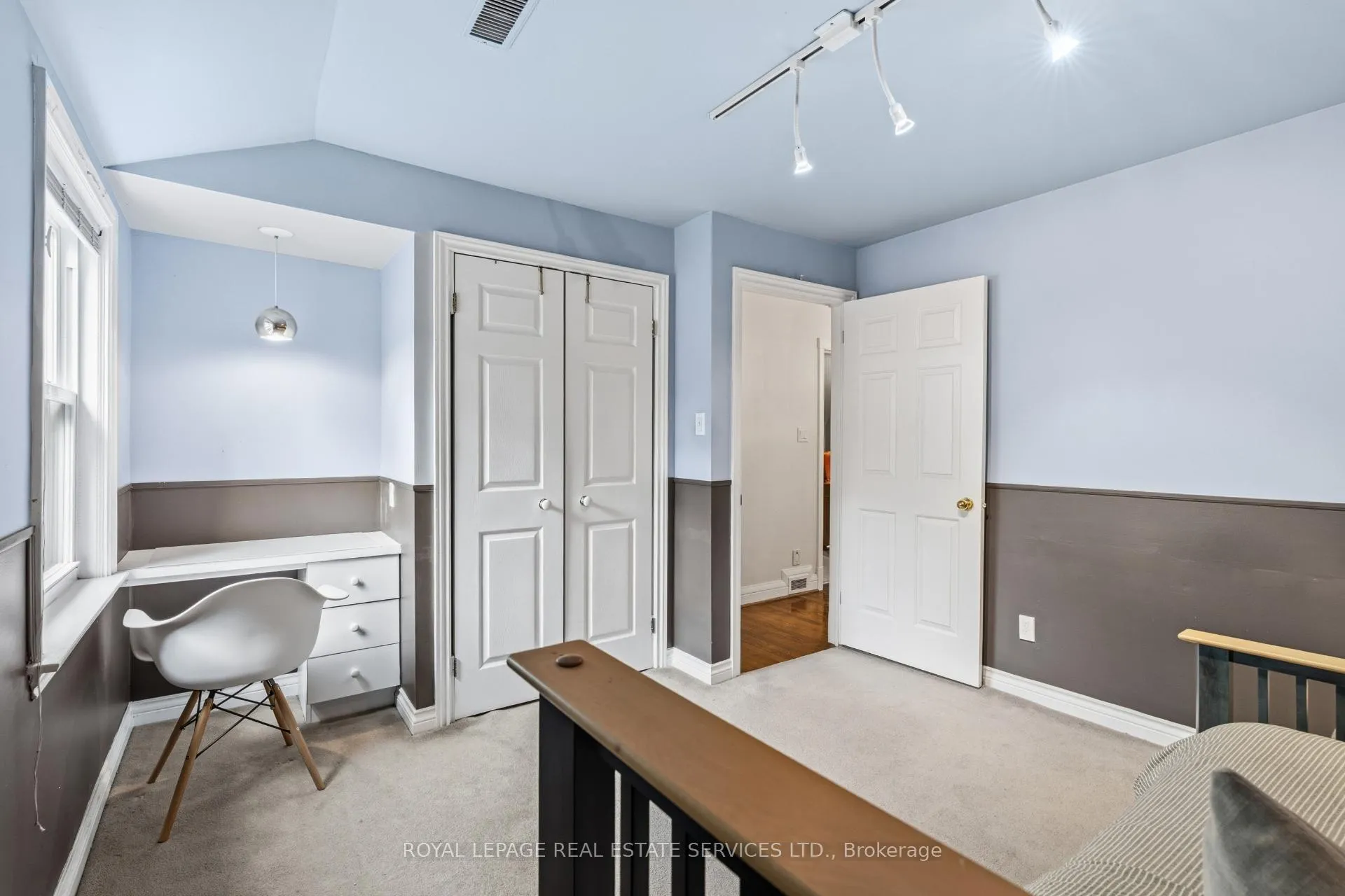 Photo 23 of 16 Princeton Road, Etobicoke, Kingsway South — HOMEH