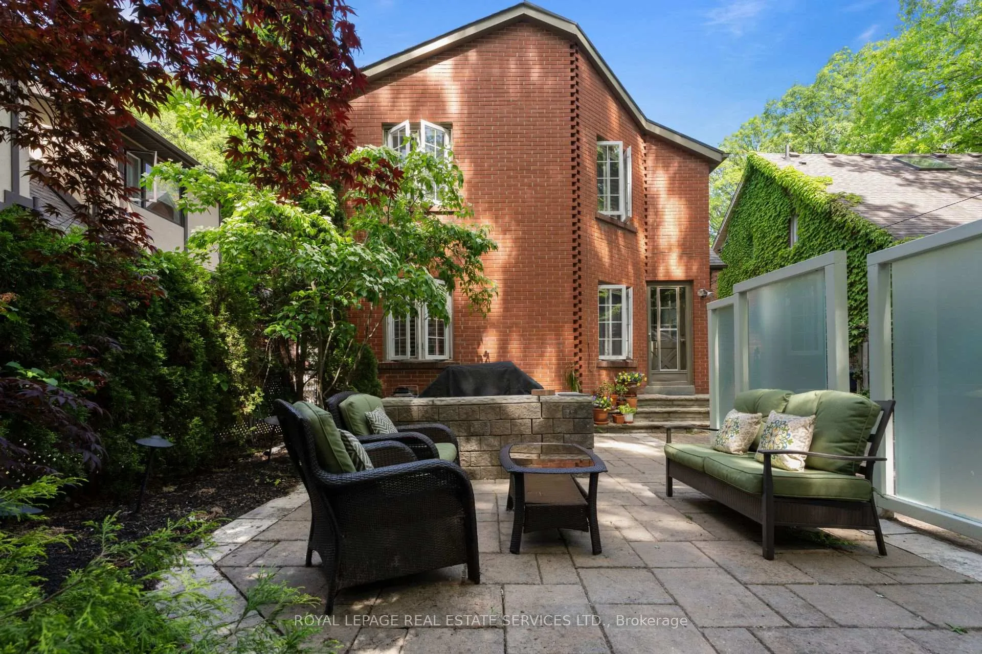 Photo 37 of 16 Princeton Road, Etobicoke, Kingsway South — HOMEH