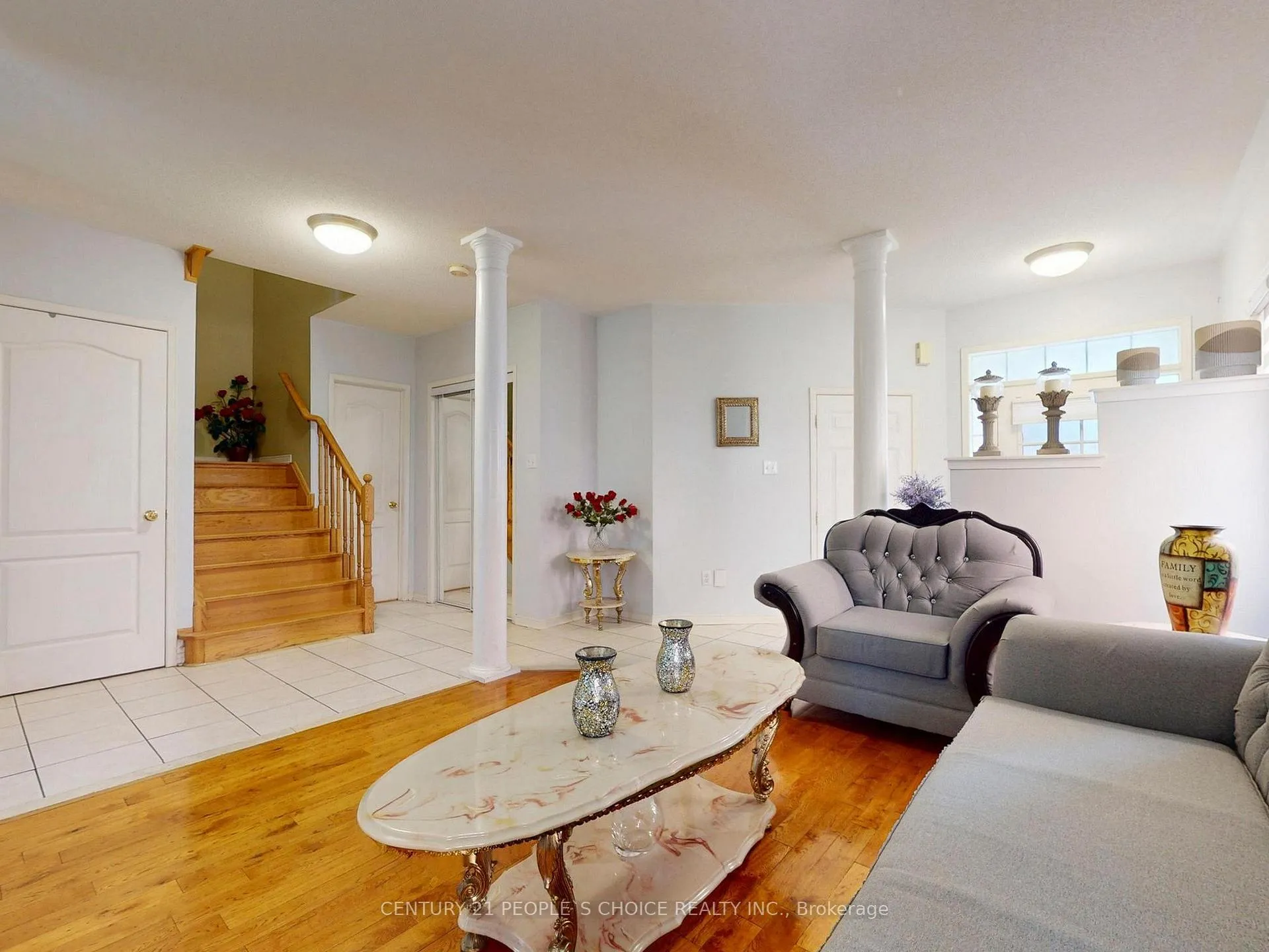 Photo 6 of 1082 Galesway Boulevard, Mississauga, East Credit — HOMEH