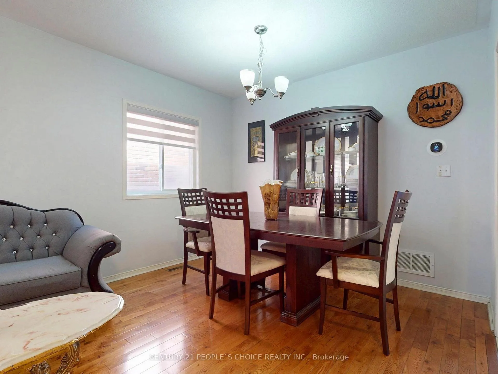 Photo 7 of 1082 Galesway Boulevard, Mississauga, East Credit — HOMEH