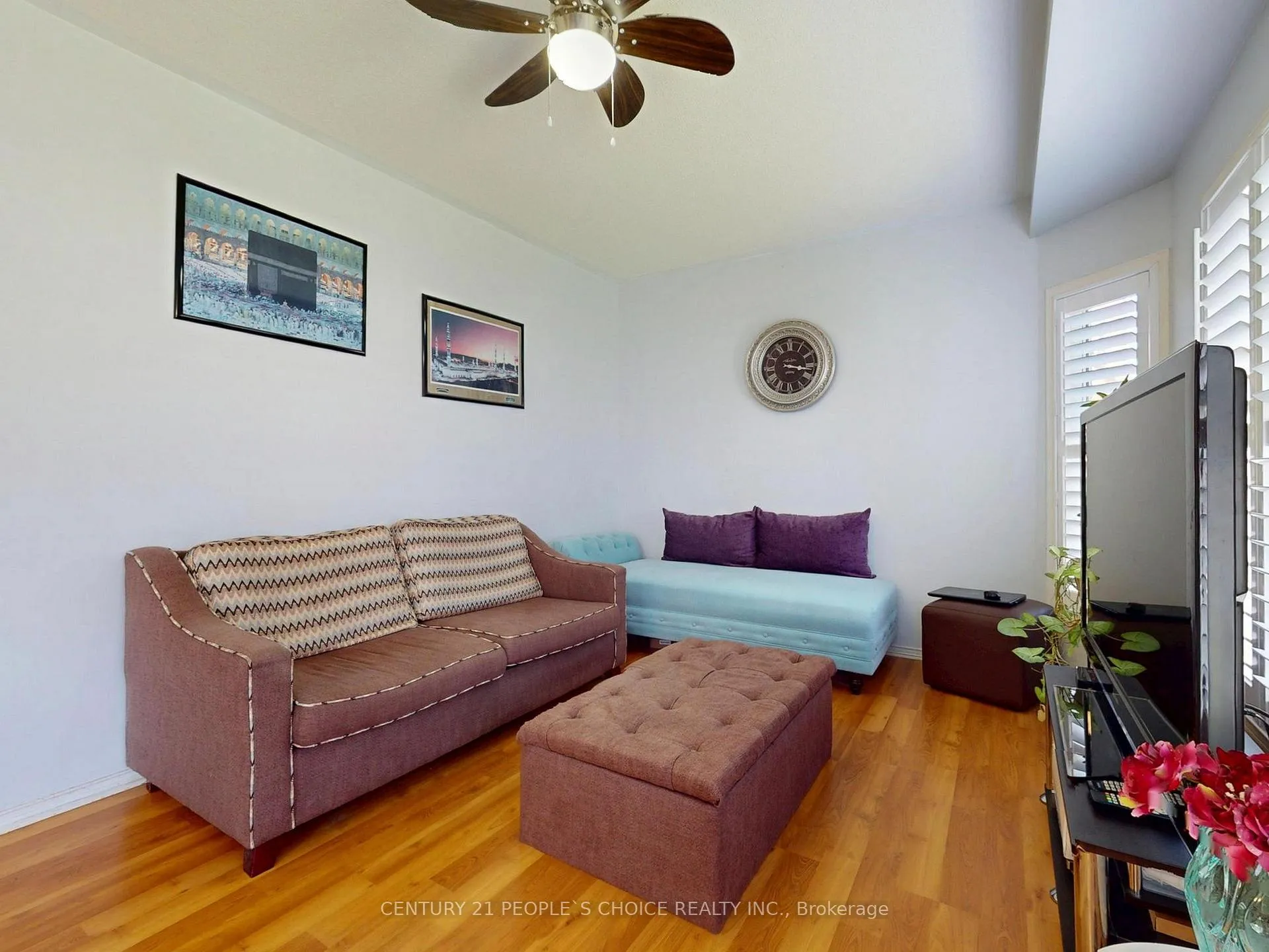 Photo 11 of 1082 Galesway Boulevard, Mississauga, East Credit — HOMEH