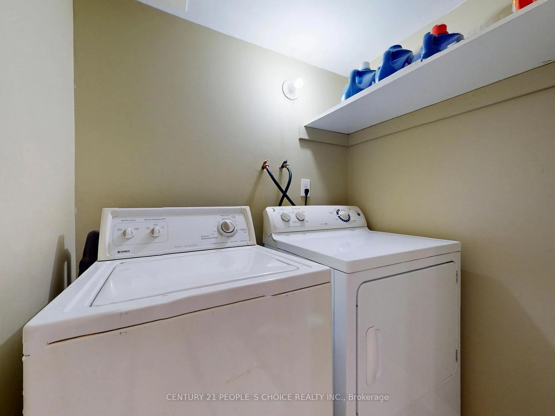 Photo 19 of 1082 Galesway Boulevard, Mississauga, East Credit — HOMEH