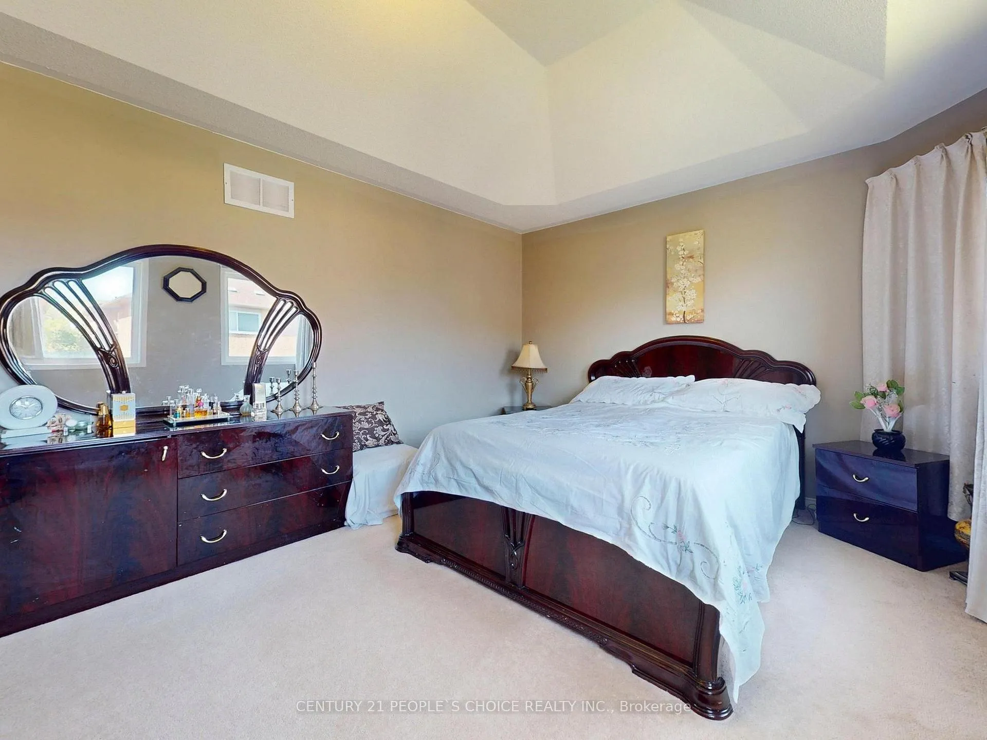 Photo 23 of 1082 Galesway Boulevard, Mississauga, East Credit — HOMEH
