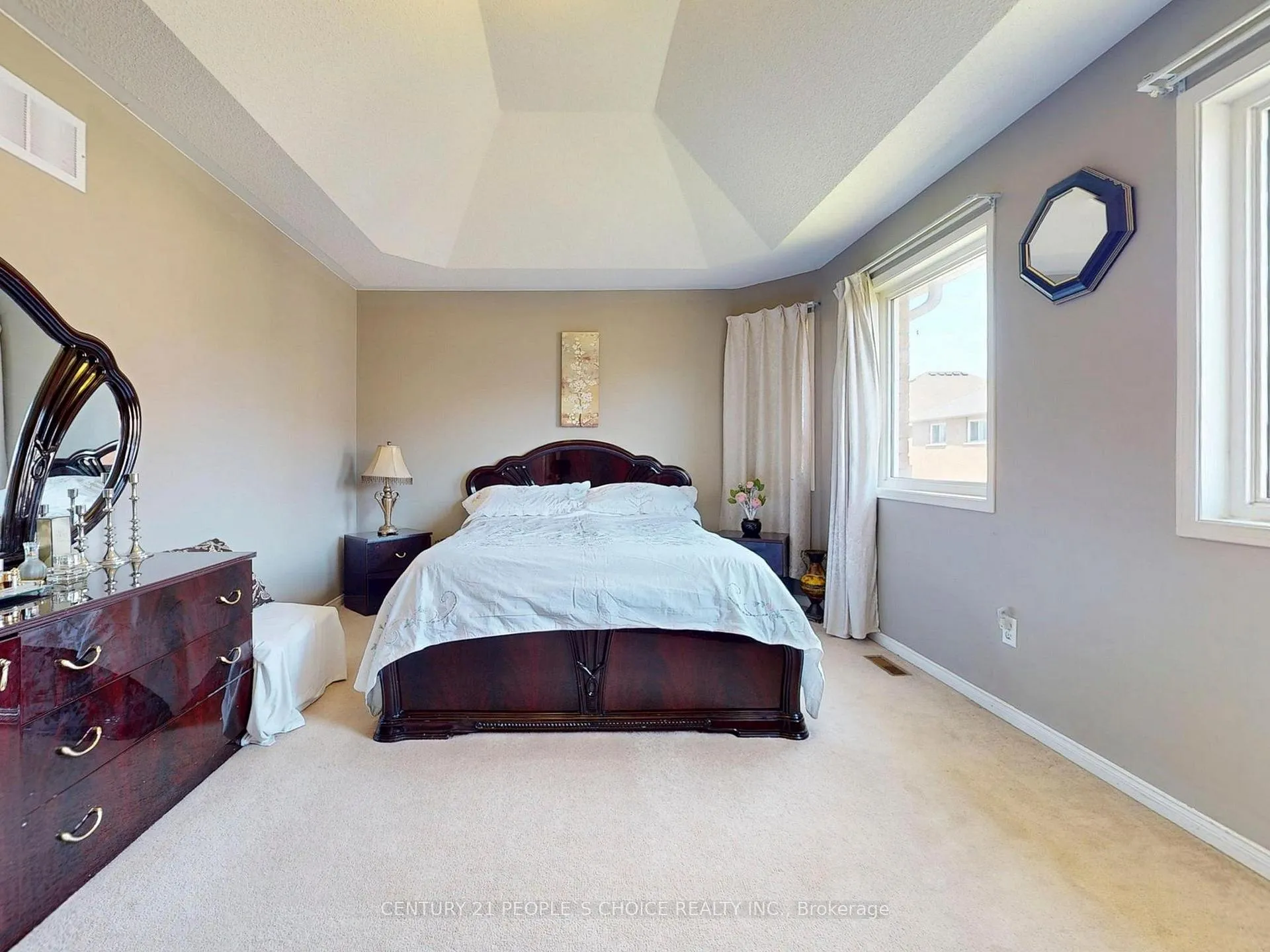 Photo 24 of 1082 Galesway Boulevard, Mississauga, East Credit — HOMEH