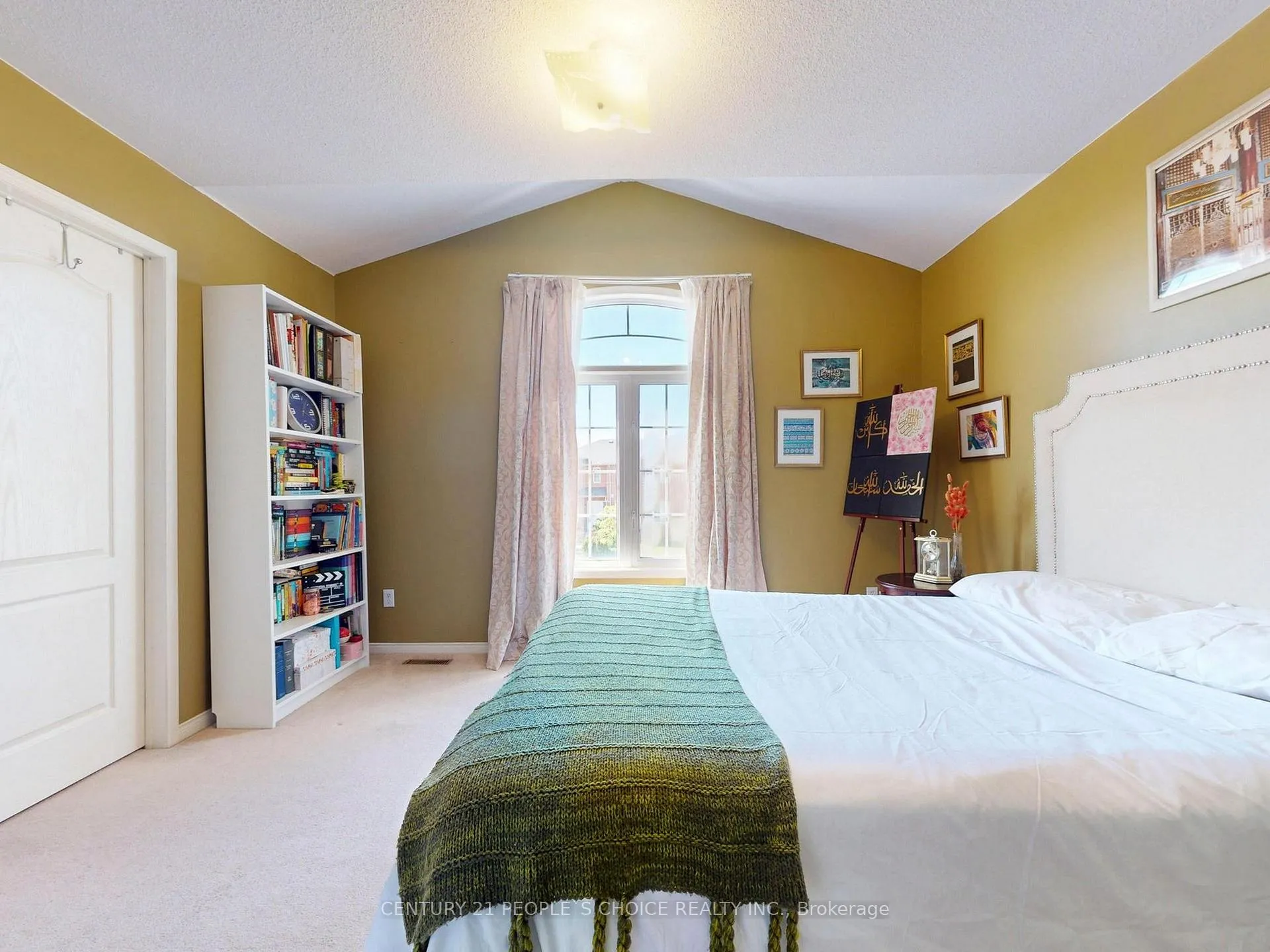 Photo 31 of 1082 Galesway Boulevard, Mississauga, East Credit — HOMEH