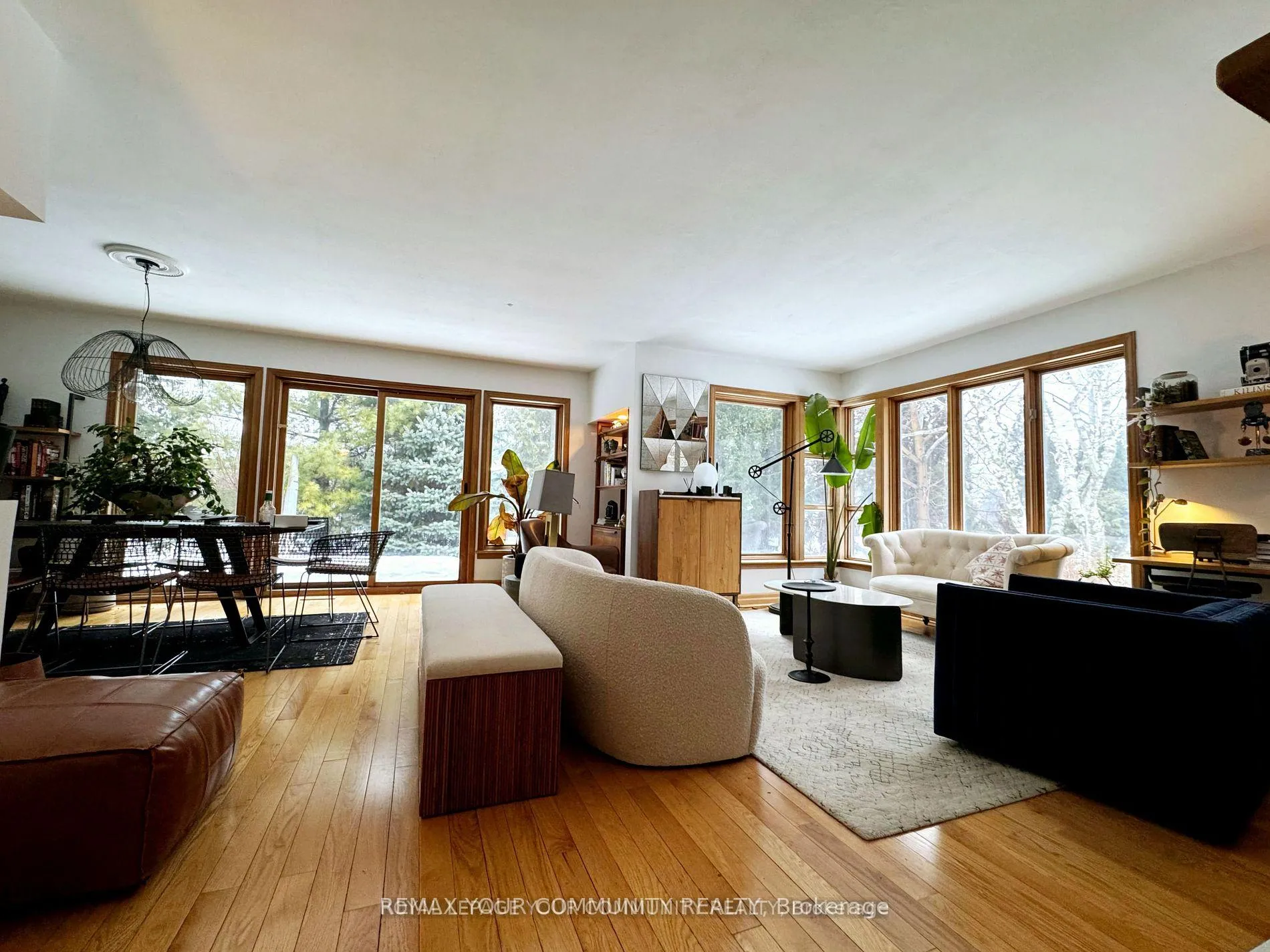 Photo 7 of 10 Fredericton Road, Markham, Markham Village — HOMEH