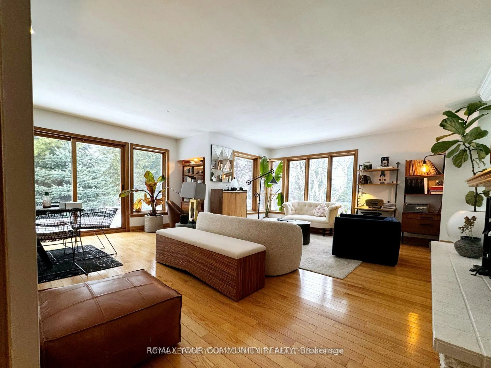 Photo 8 of 10 Fredericton Road, Markham, Markham Village — HOMEH