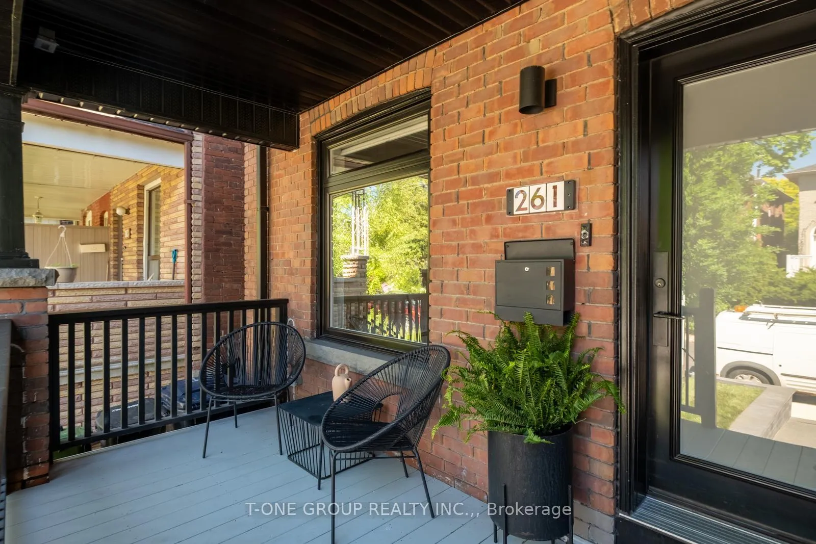 Photo 3 of 261 Margueretta Street, Toronto, Dufferin Grove — HOMEH