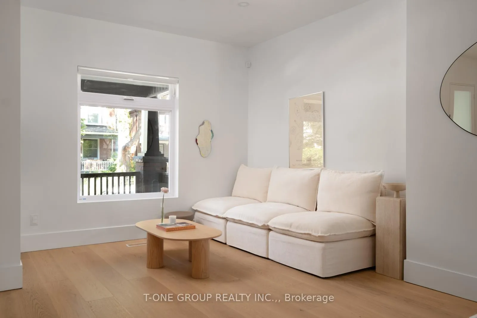 Photo 9 of 261 Margueretta Street, Toronto, Dufferin Grove — HOMEH