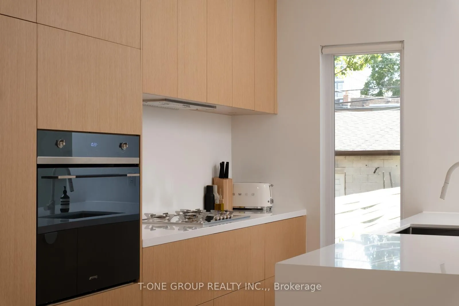 Photo 17 of 261 Margueretta Street, Toronto, Dufferin Grove — HOMEH