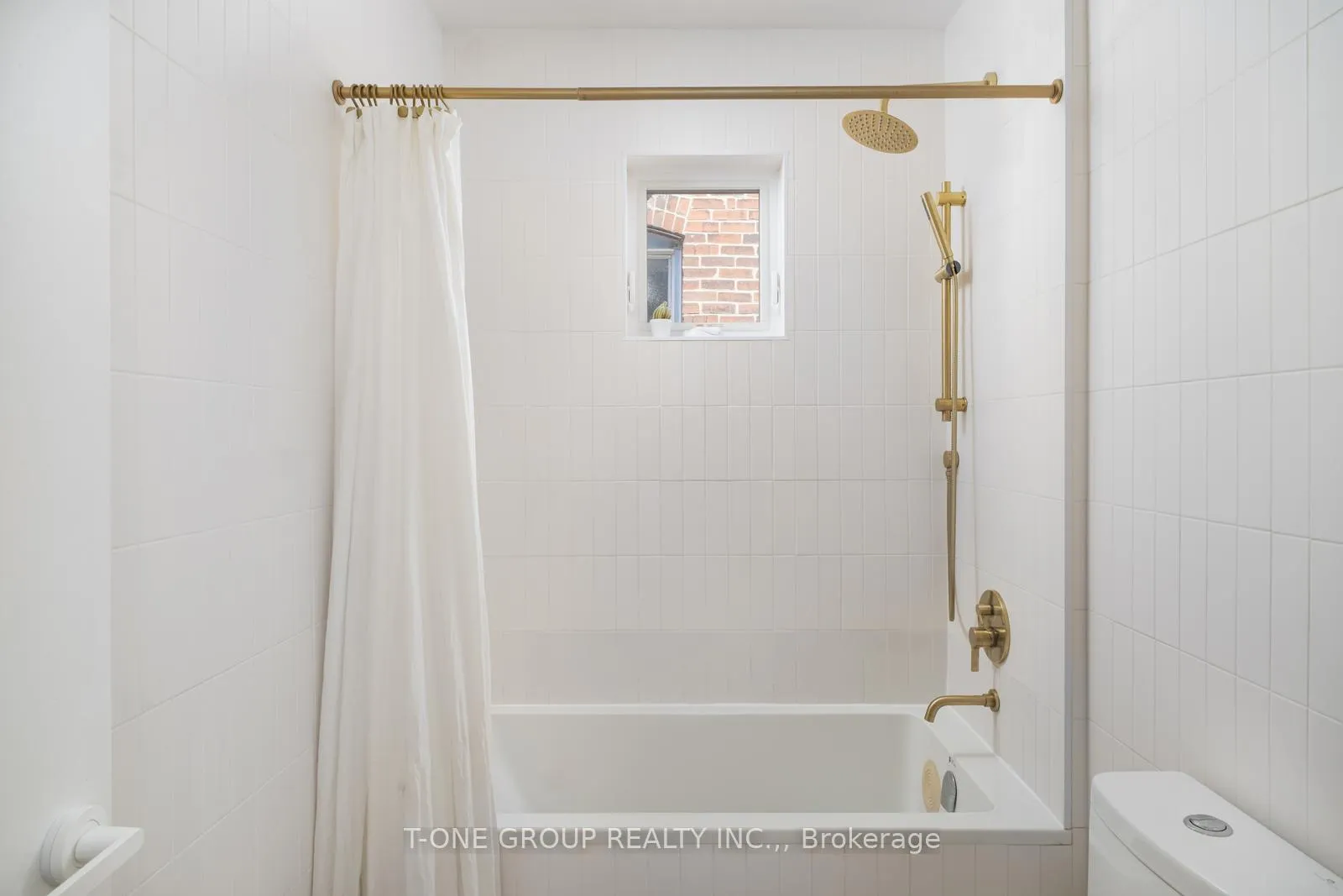 Photo 37 of 261 Margueretta Street, Toronto, Dufferin Grove — HOMEH