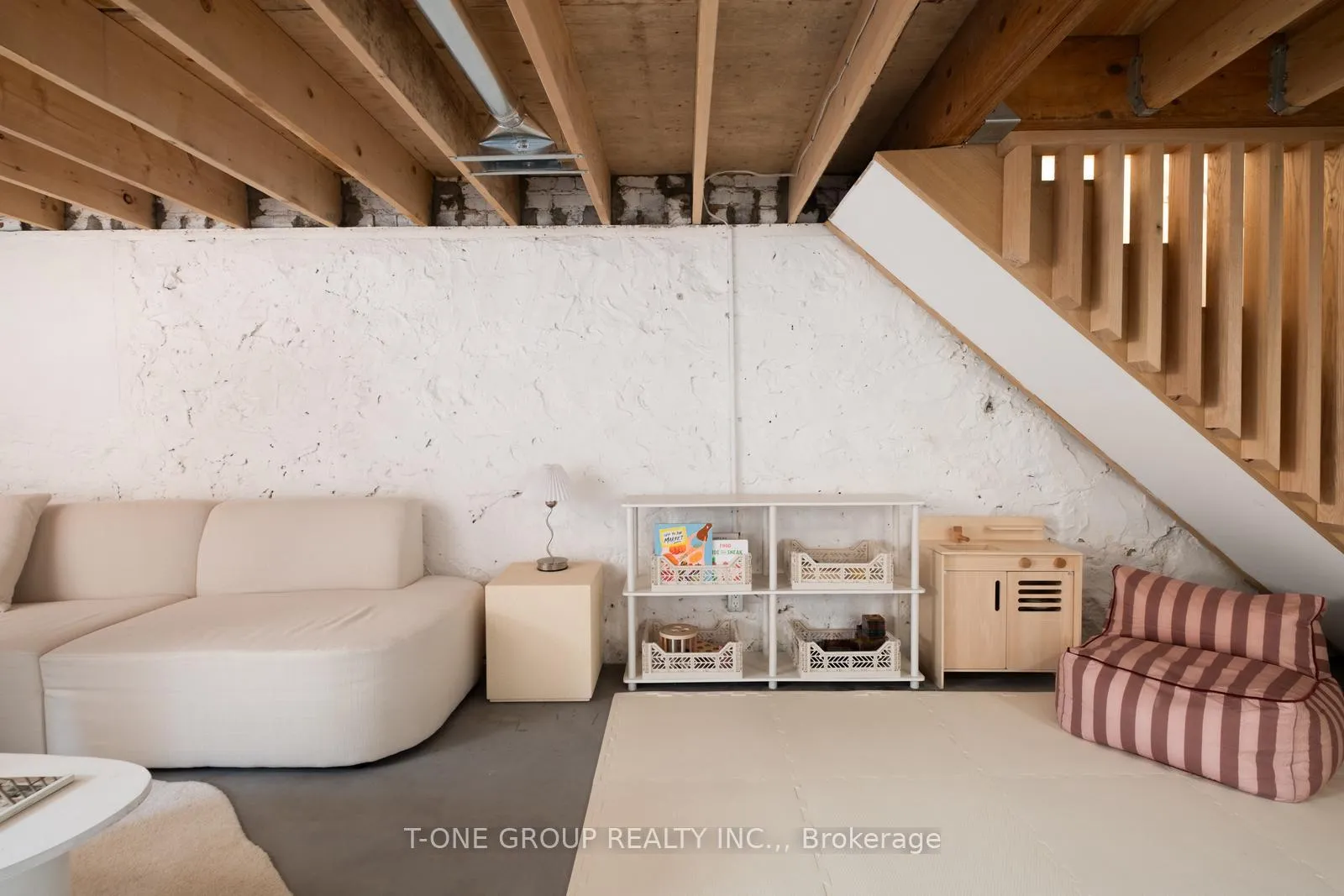 Photo 40 of 261 Margueretta Street, Toronto, Dufferin Grove — HOMEH