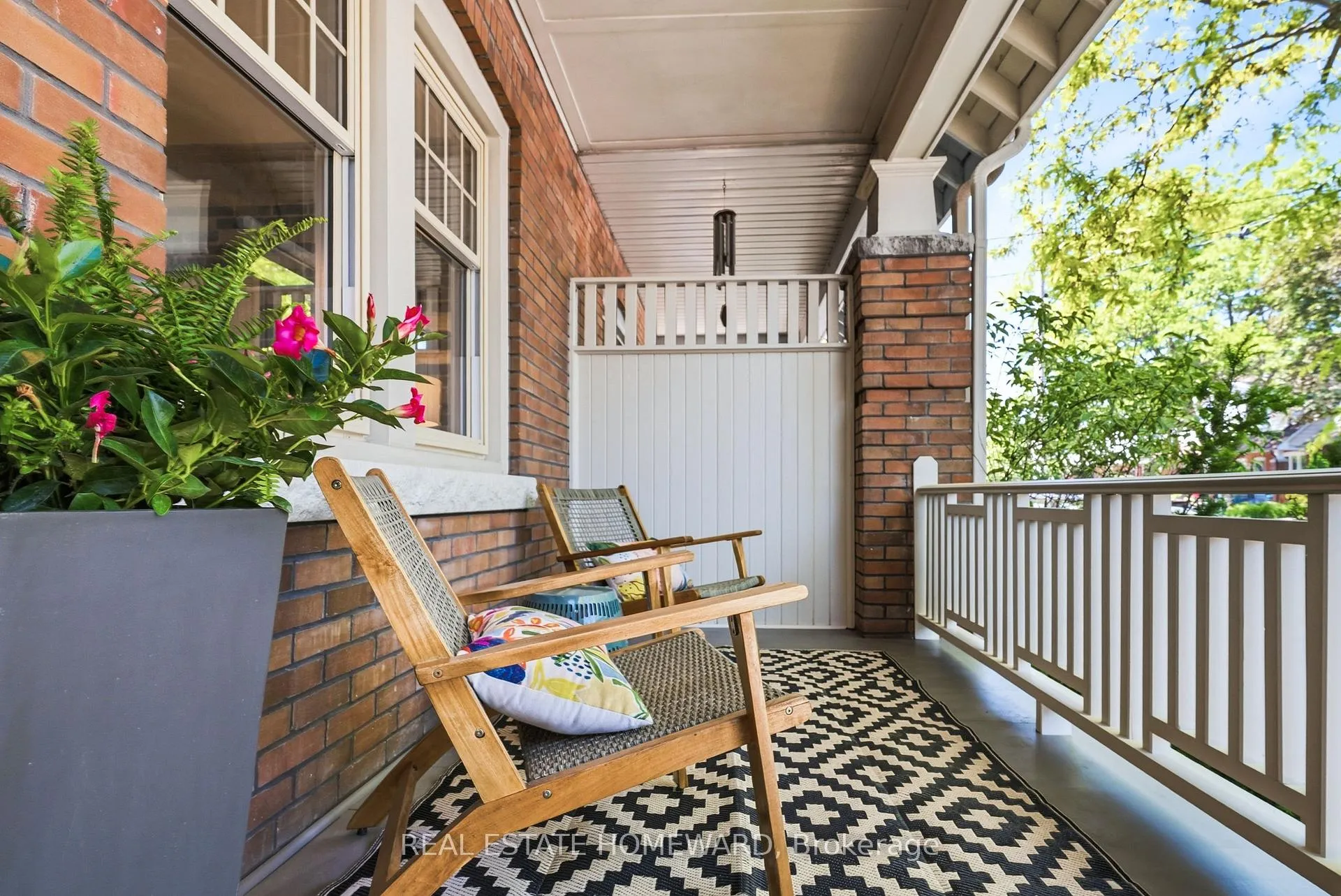 Photo 4 of 149 Wolverleigh Boulevard, Toronto, Danforth — HOMEH