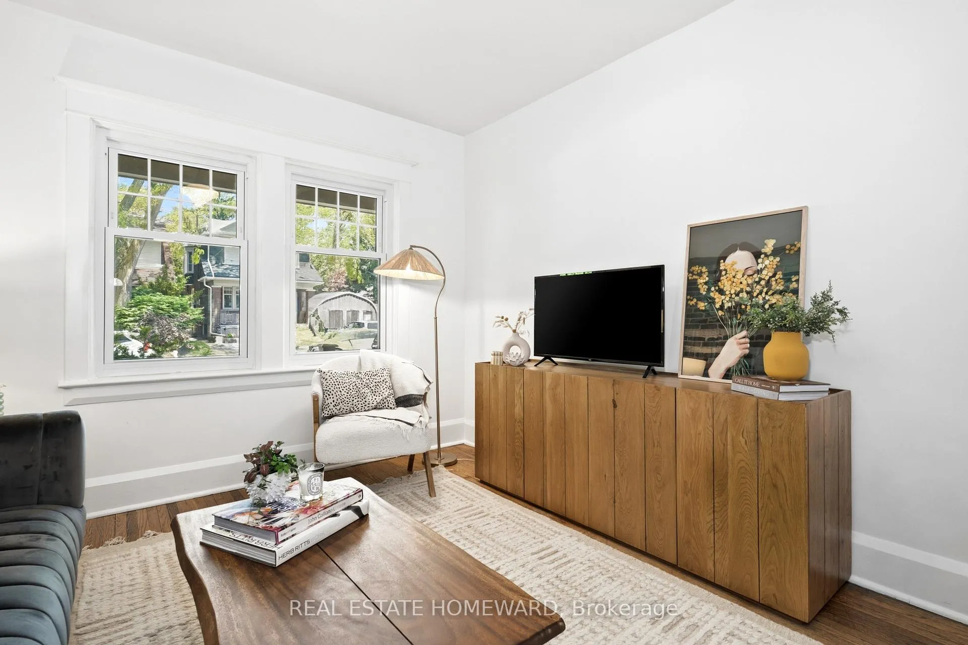 Photo 6 of 149 Wolverleigh Boulevard, Toronto, Danforth — HOMEH