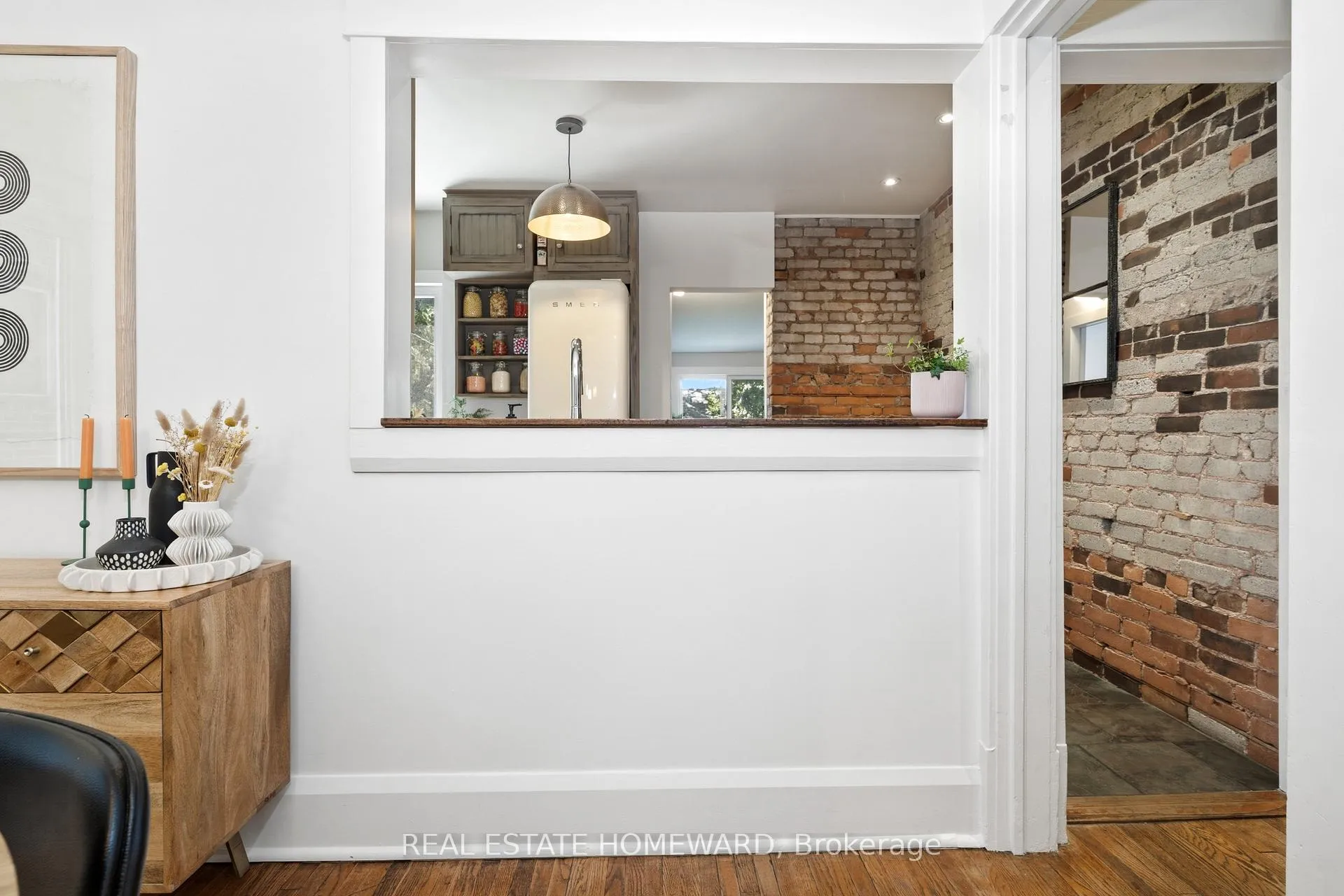 Photo 14 of 149 Wolverleigh Boulevard, Toronto, Danforth — HOMEH